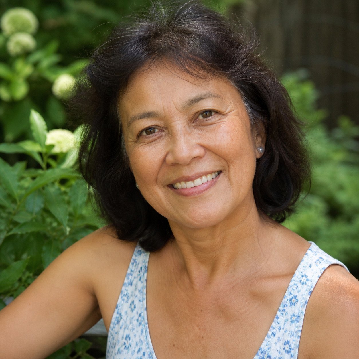 Linda R.